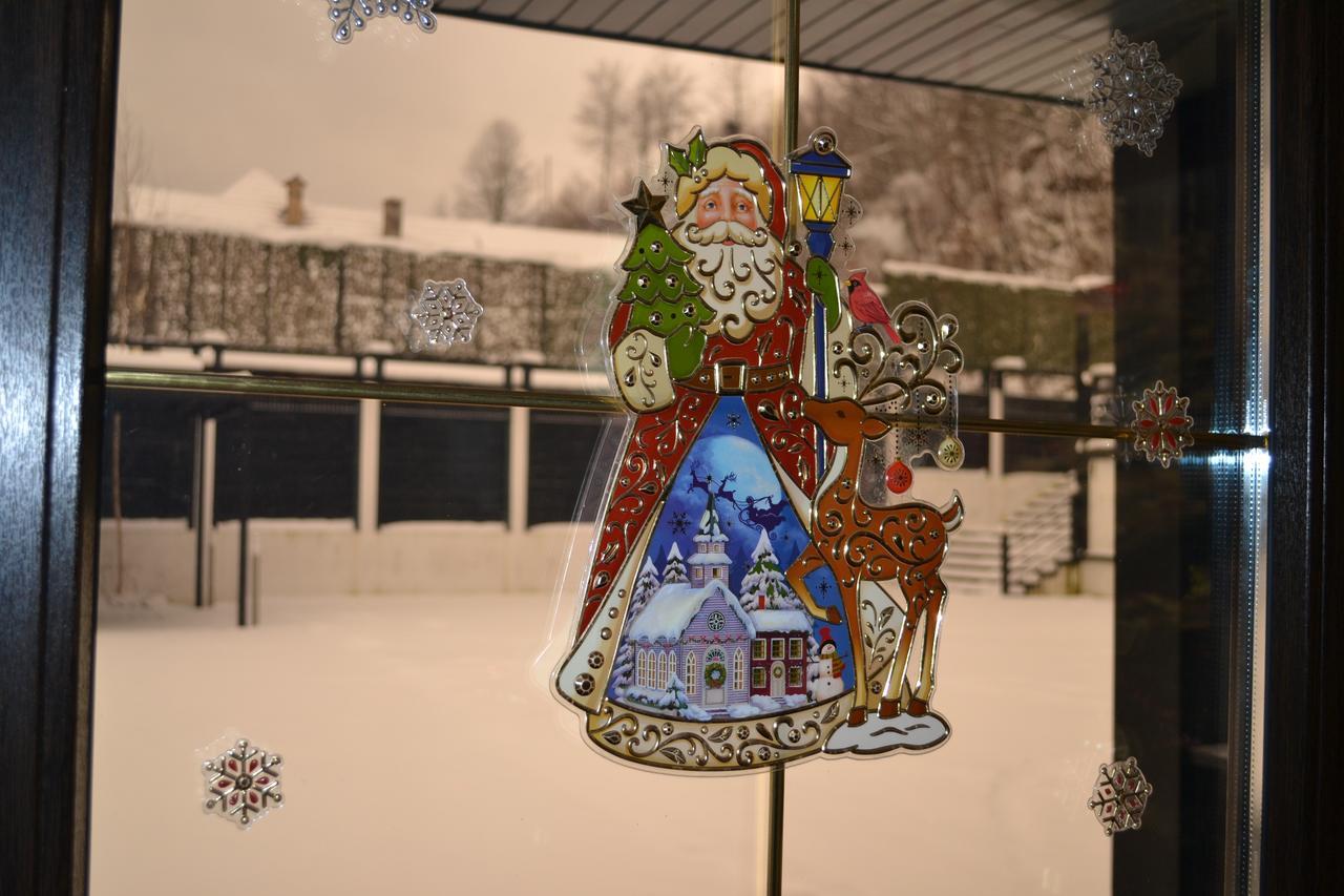 Hotel Hillden Lodge&Restaurant Drumu Carului Экстерьер фото